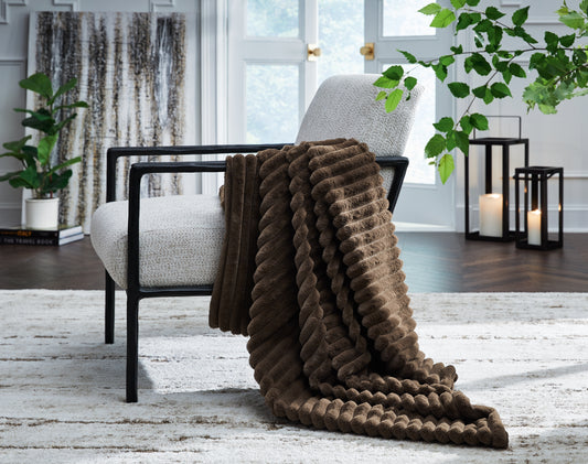 Auburndale Furniture Outlet - Ashley Furniture - Alsonwell Throw (Set of 3) - Throw (3/CS) / Brown - A1001082