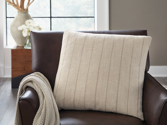 Auburndale Furniture Outlet - Ashley Furniture - Valwick Pillows - Pillow (4/CS) - A1001180