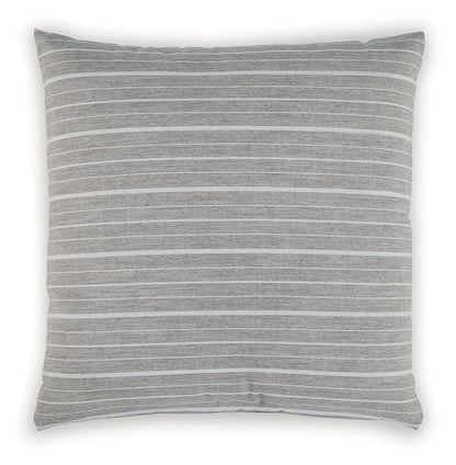 Vernthrone Pillows