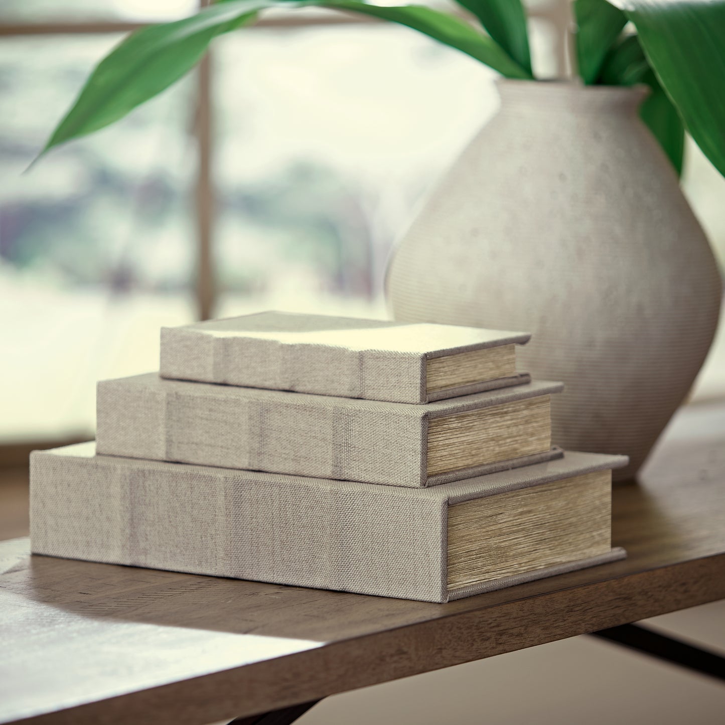 Auburndale Furniture Outlet - Ashley Furniture - Jolina Box (Set of 3) - Box Set (3/CN) / Linen - A2000486