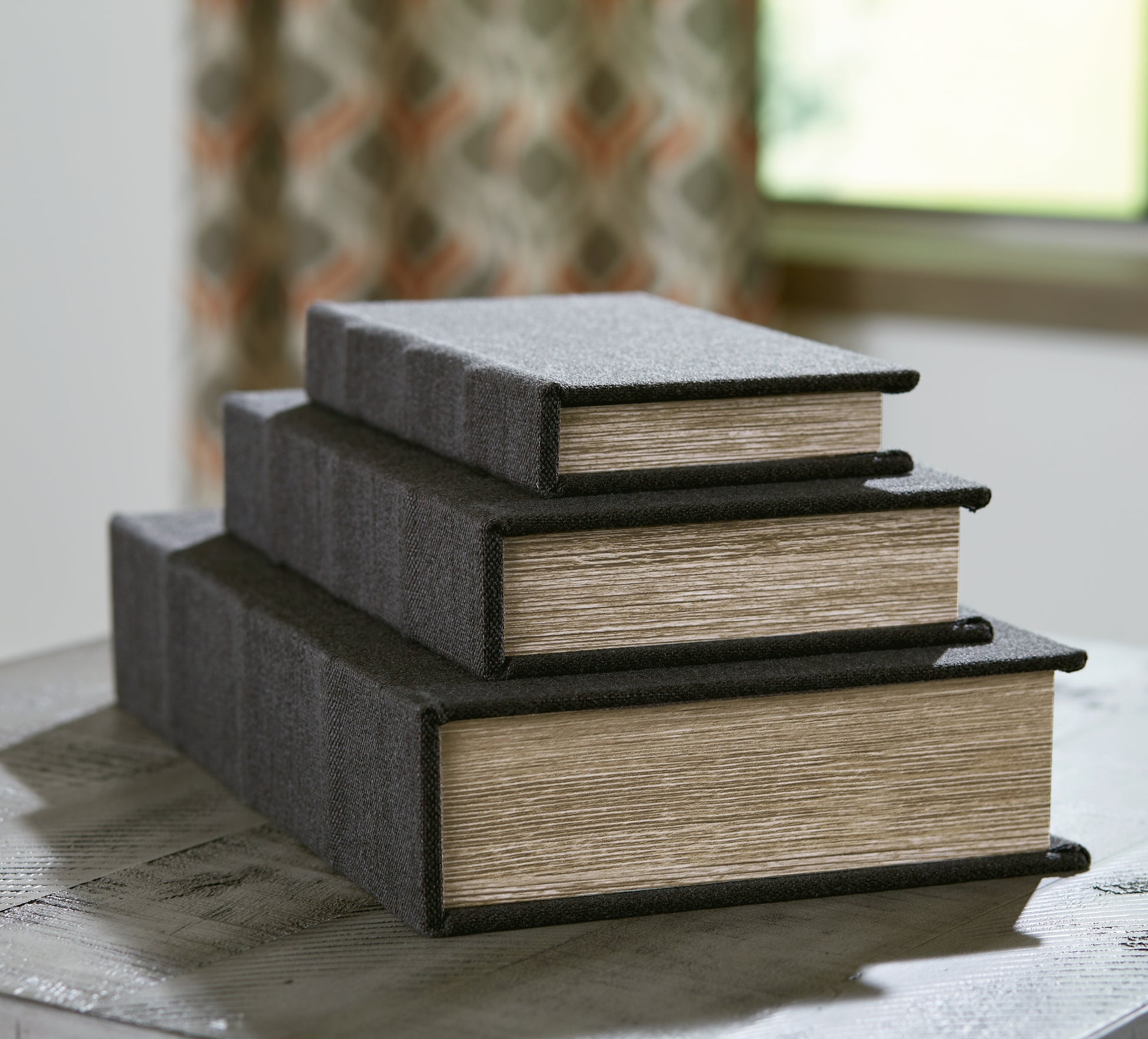 Auburndale Furniture Outlet - Ashley Furniture - Jolina Box (Set of 3) - Box Set (3/CN) / Black - A2000489