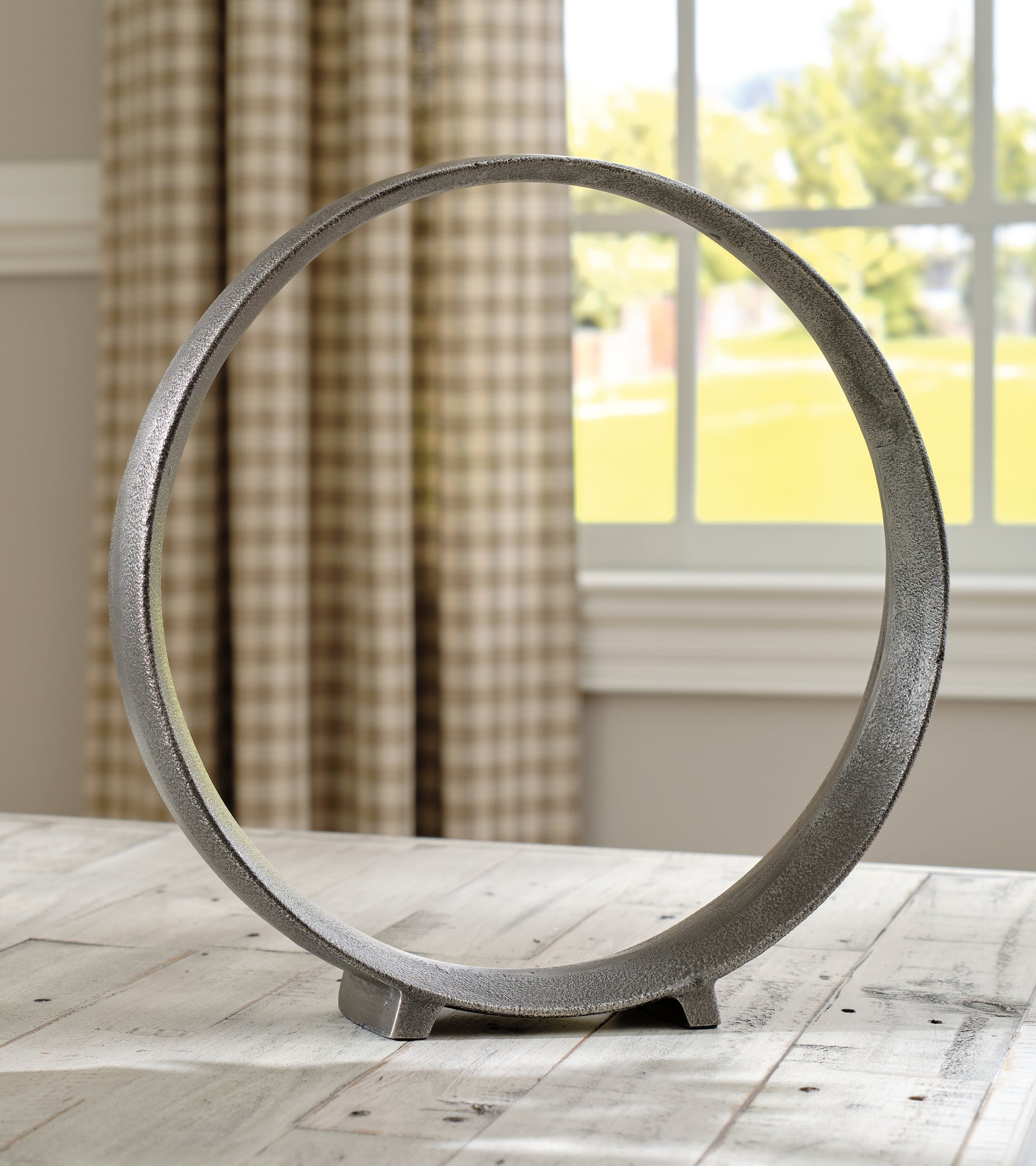 Auburndale Furniture Outlet - Ashley Furniture - Ryandale Sculpture - Sculpture (2/CS) / Antique Pewter Finish - A2000502