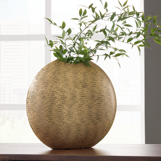 Auburndale Furniture Outlet - Ashley Furniture - Iansboro Vase - Vase / Antique Gold Finish - A2000697