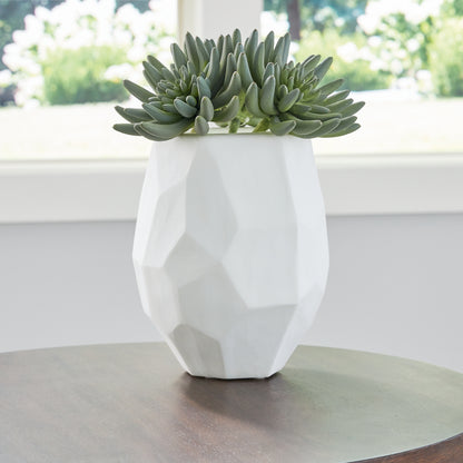 Auburndale Furniture Outlet - Ashley Furniture - Karenton Vase - Vase / White - A2000721