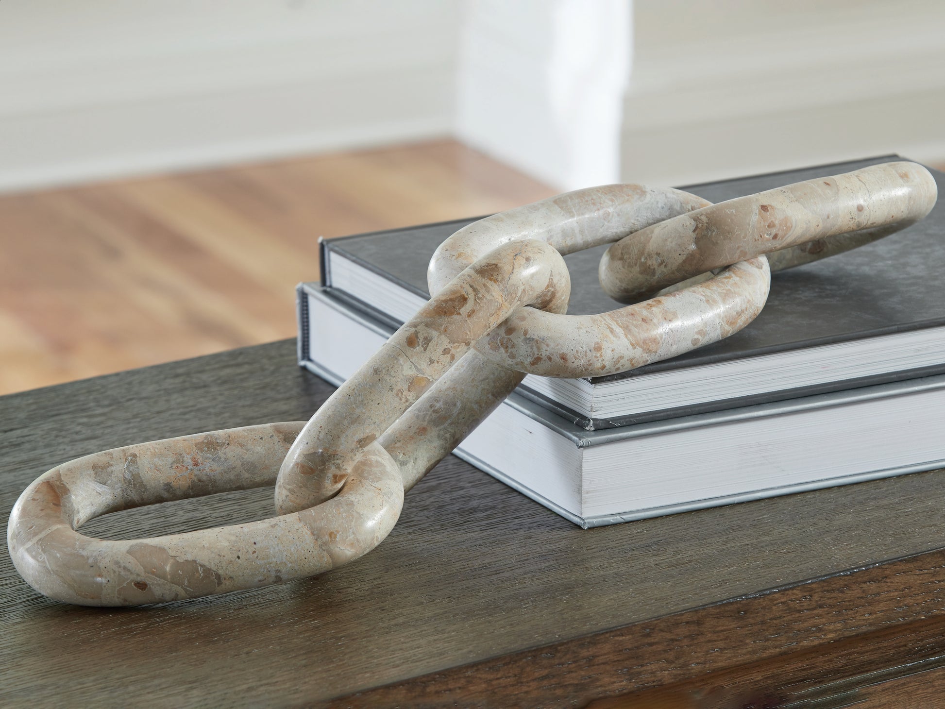 Auburndale Furniture Outlet - Ashley Furniture - Kenport Sculpture - Sculpture / Light Beige - A2000733