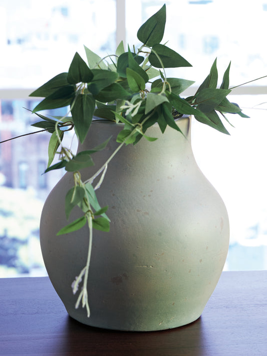 Auburndale Furniture Outlet - Ashley Furniture - Baychester Vase - Vase / Antique Green - A2000805
