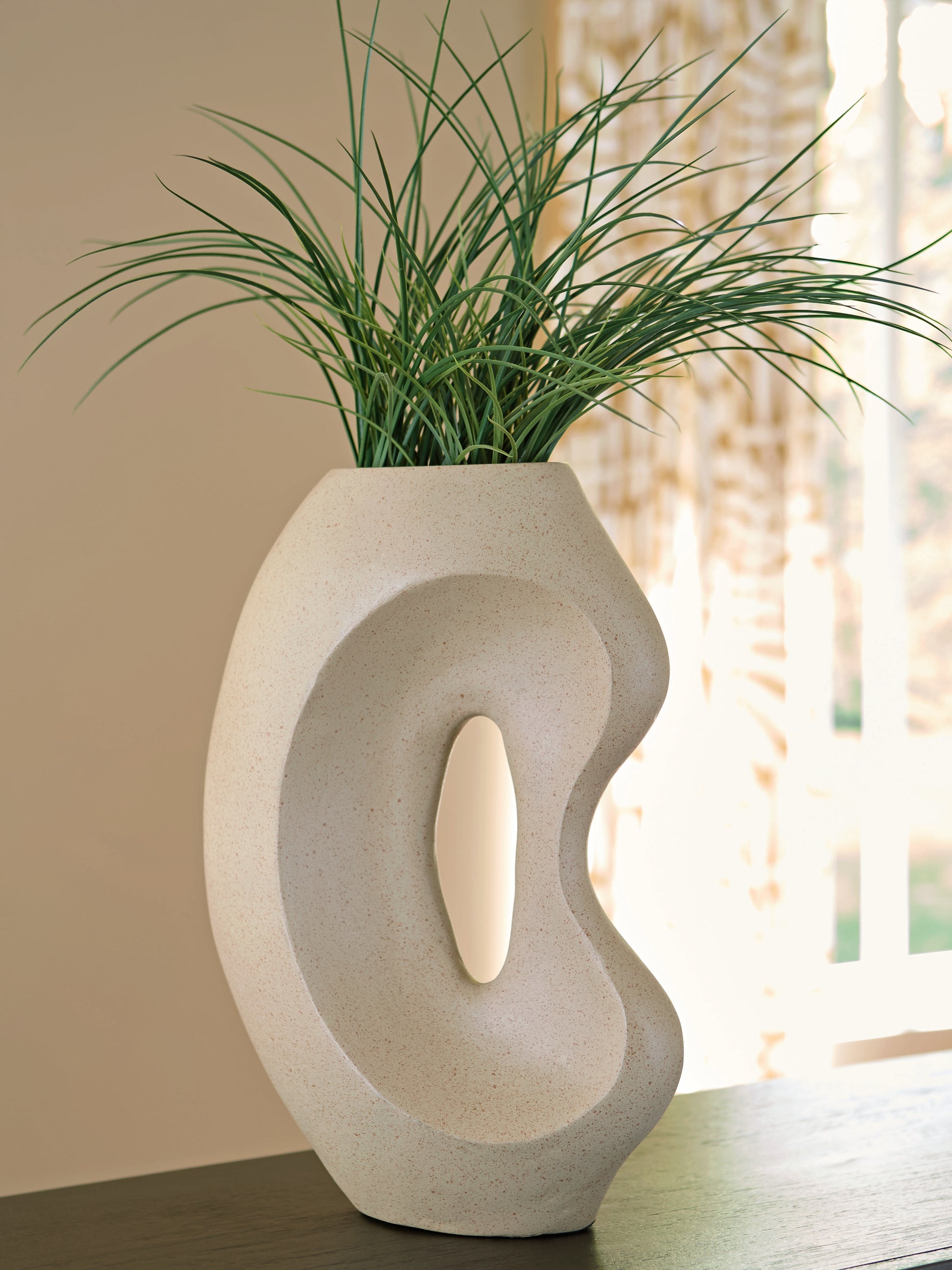 Auburndale Furniture Outlet - Ashley Furniture - Odion Vase - Vase / Stone - A2000842