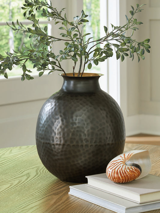 Auburndale Furniture Outlet - Ashley Furniture - Woody Vase - Vase / Pewter/Gold Finish - A2000844