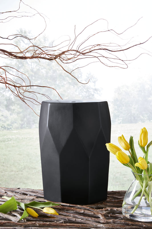Auburndale Furniture Outlet - Ashley Furniture - Rhysworth Stool - Stool / Black - A3000632