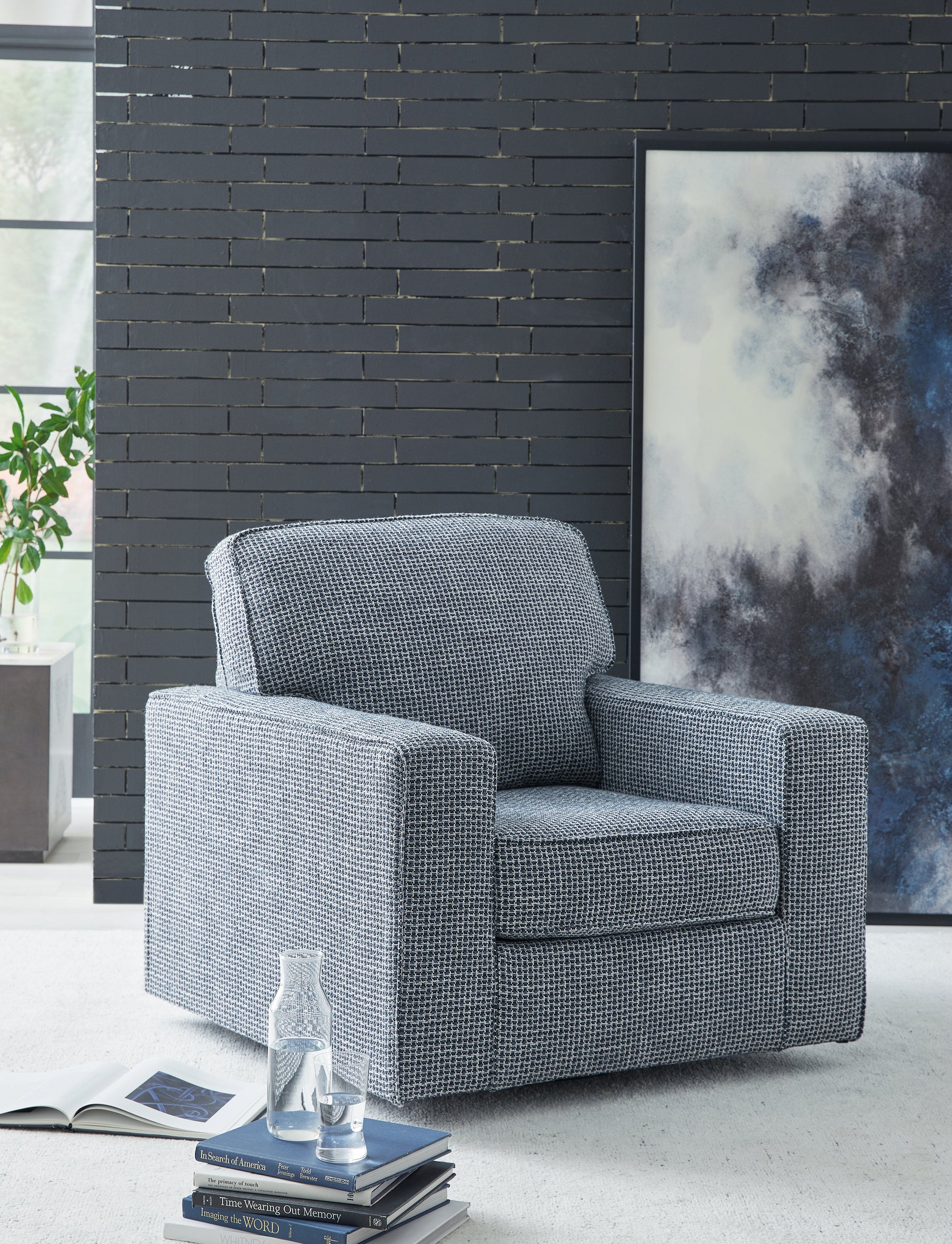 Auburndale Furniture Outlet - Ashley Furniture - Olwenburg Swivel Accent Chair - Swivel Accent Chair / Denim - A3000652