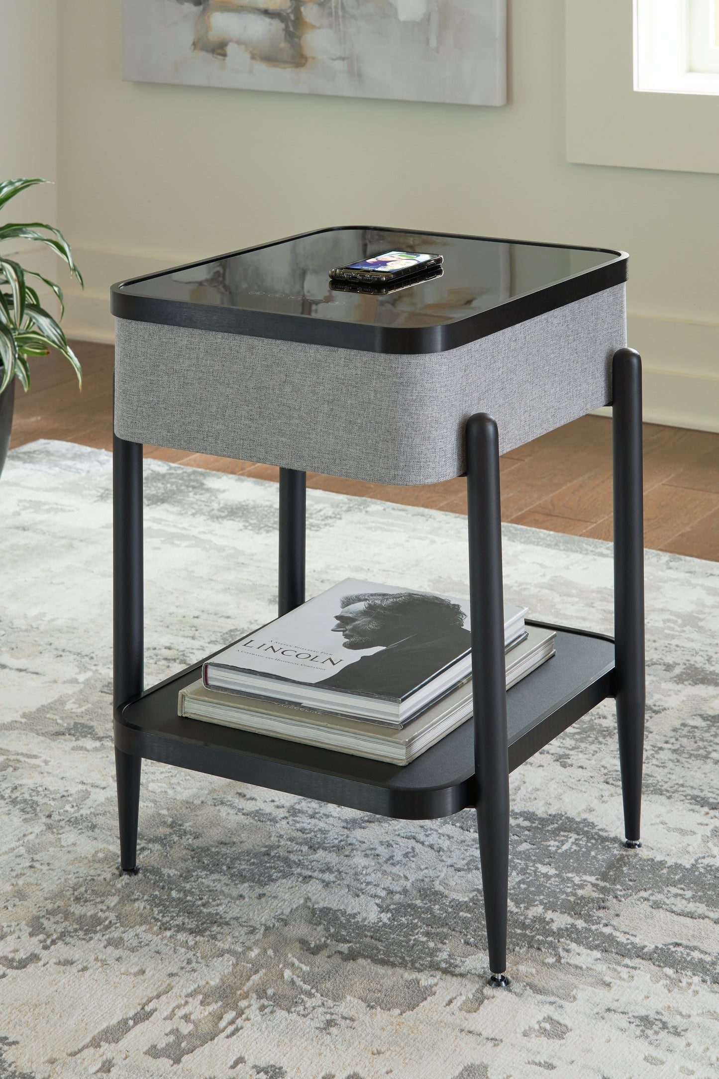 Auburndale Furniture Outlet - Ashley Furniture - Jorvalee Accent Table with Speaker - Accent Table with Speaker / Gray/Black - A4000550