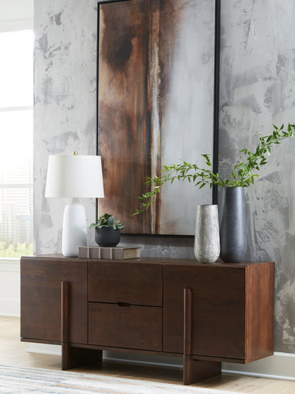 Auburndale Furniture Outlet - Ashley Furniture - Kydler Accent Cabinet - Accent Cabinet / Medium Brown - A4000678