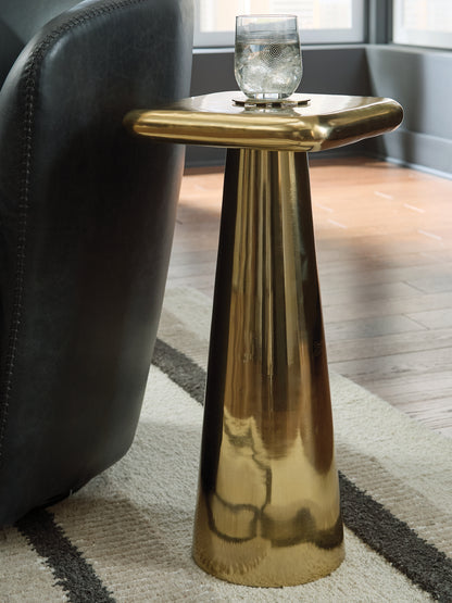 Auburndale Furniture Outlet - Ashley Furniture - Dallenburg Accent Table - Accent Table / Gold Finish - A4000717