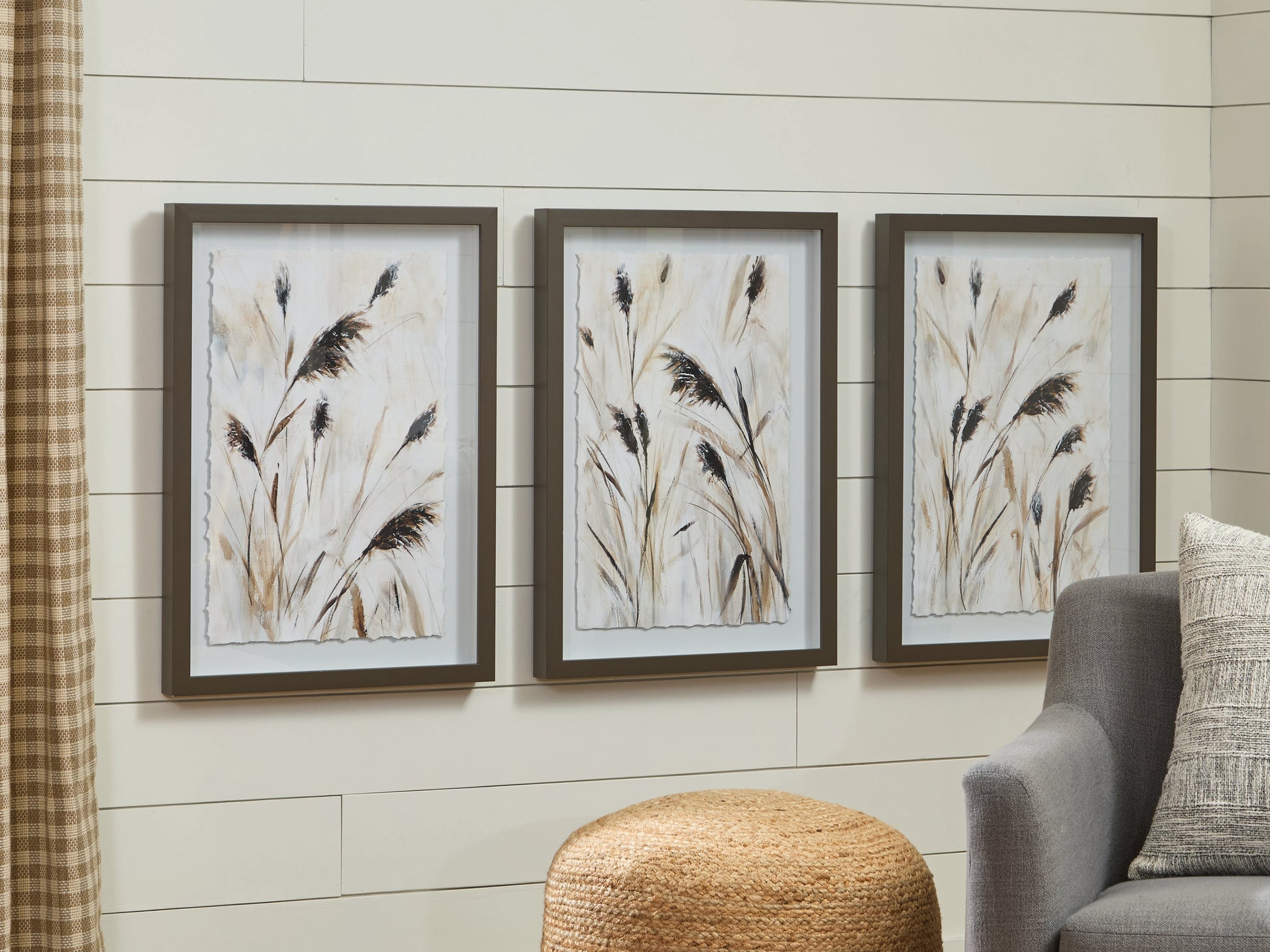 Auburndale Furniture Outlet - Ashley Furniture - Honslow Wall Decor - Wall Art Set (3/CN) / Brown/Black/White - A8000506