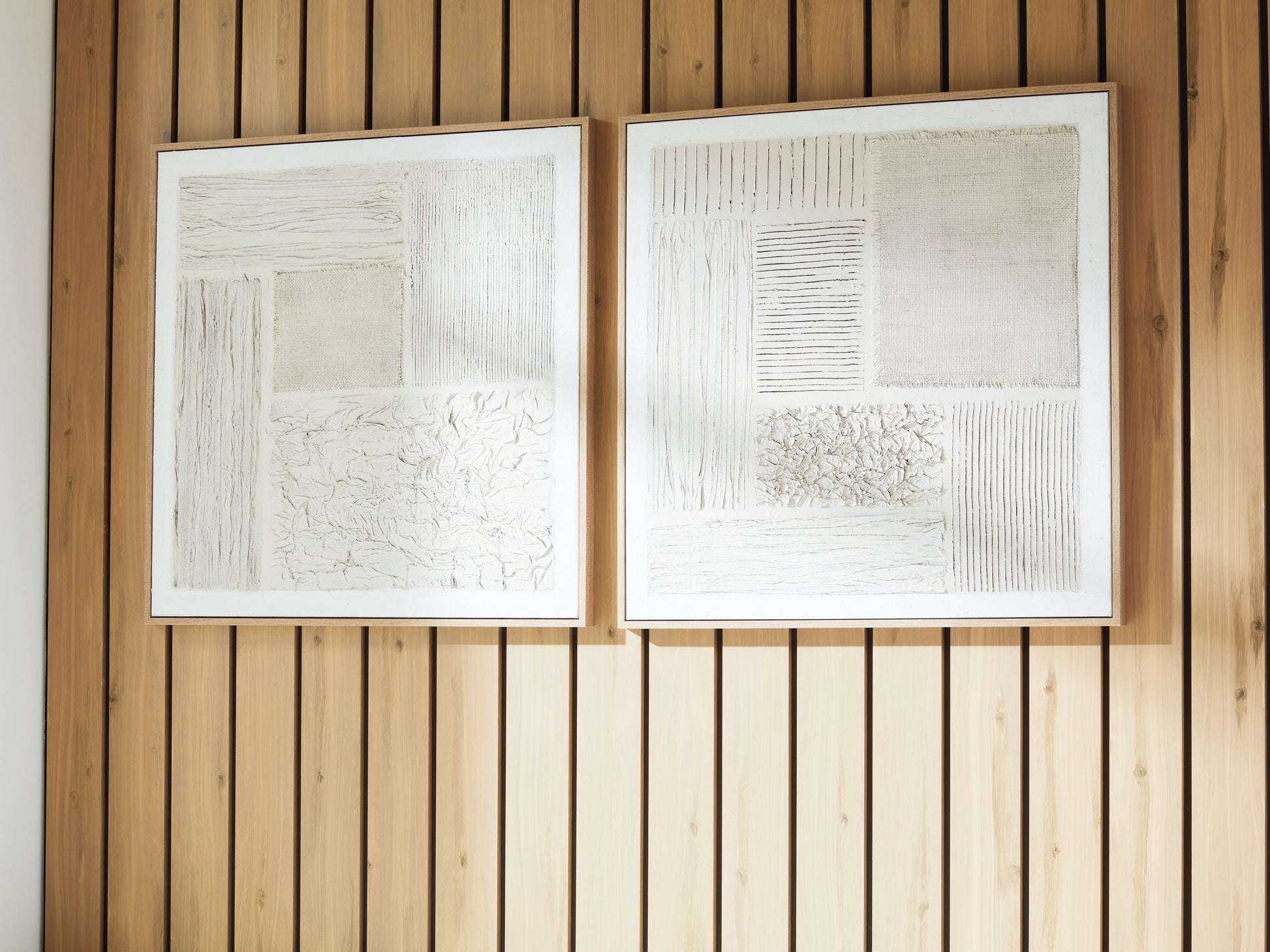 Auburndale Furniture Outlet - Ashley Furniture - Andorfield Wall Decor - Wall Art Set (Set of 2) - A8000517