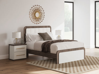 Auburndale Furniture Outlet - Ashley Furniture - Kendanport Bedroom - Queen Upholstered Bed / White/Brown - PCB1108B7