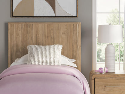 Gramburg Bedroom