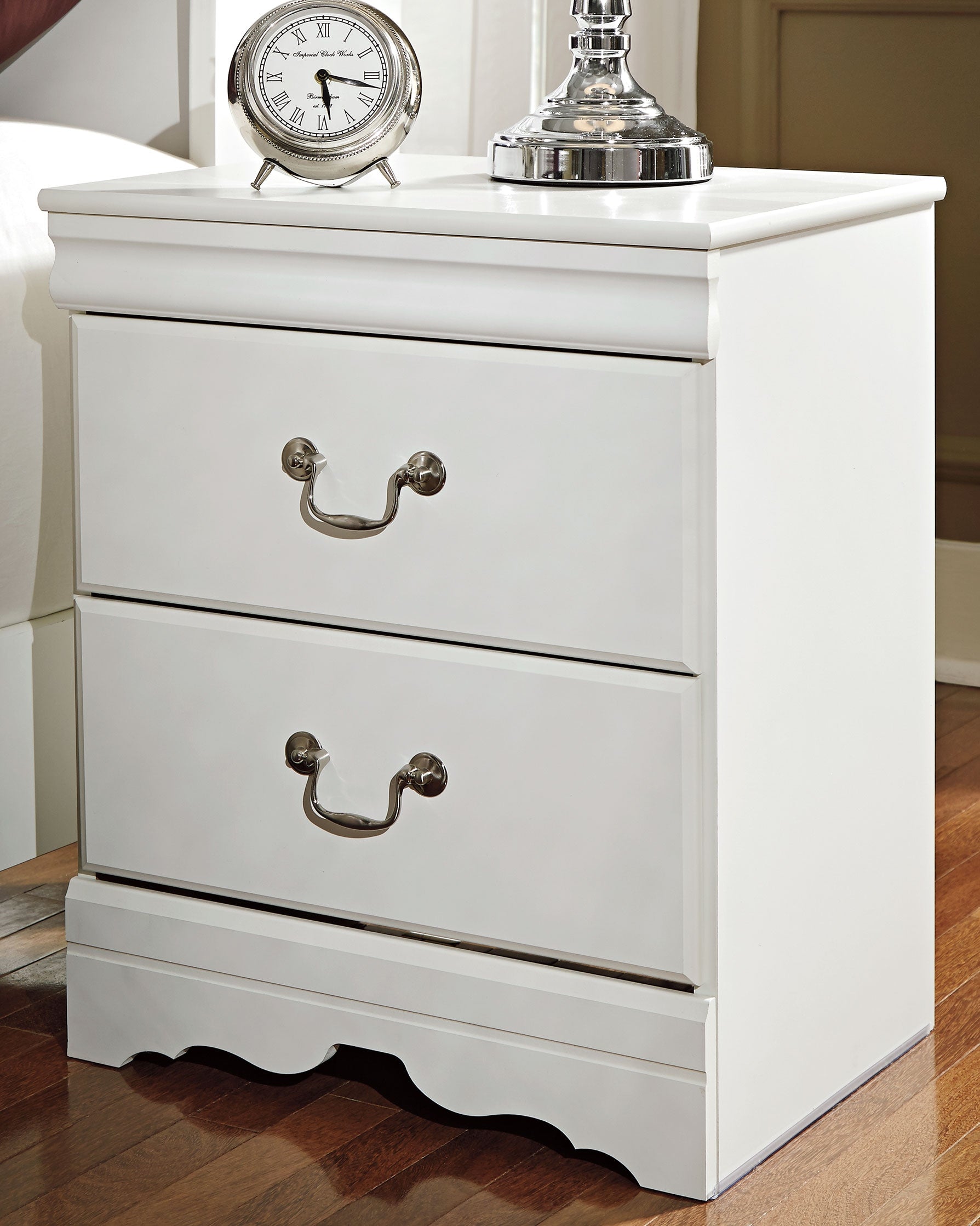 Auburndale Furniture Outlet - Ashley Furniture - Anarasia Bedroom - Full Sleigh Bed / White - B129B2