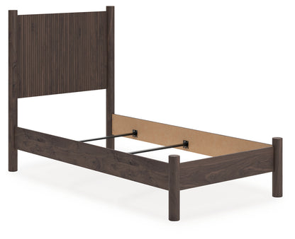 Auburndale Furniture Outlet - Ashley Furniture - Pamytta Bedroom - Twin Panel Bed / Brown - PCB2614B14