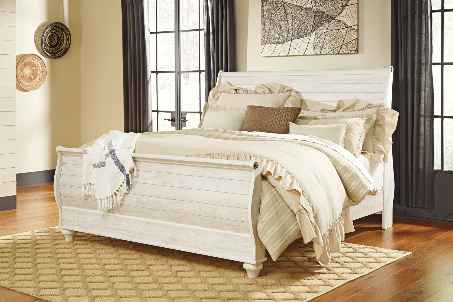 Auburndale Furniture Outlet - Ashley Furniture - Willowton Bedroom - Full Panel Bed with 2 Storage Drawers / Whitewash - B267B22