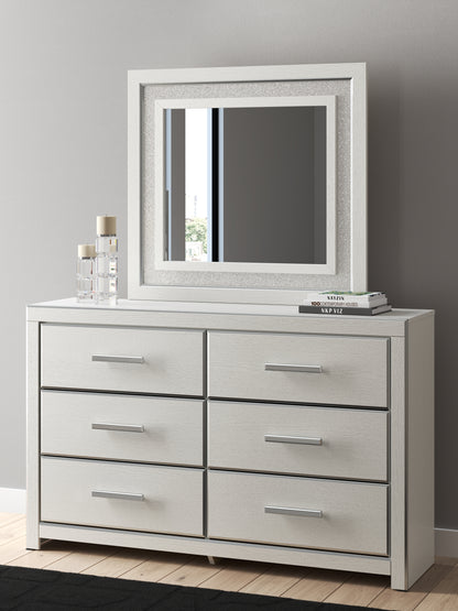 Auburndale Furniture Outlet - Ashley Furniture - Zuraleus Bedroom - Dresser and Mirror / White - PCB3381B1