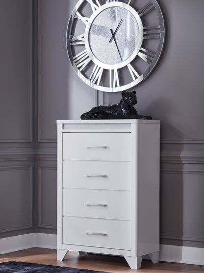 Auburndale Furniture Outlet - Ashley Furniture - Jarlee Bedroom - Dresser / White - PCB392-31