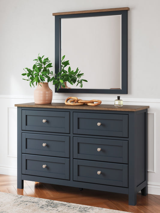 Auburndale Furniture Outlet - Ashley Furniture - Landocken Bedroom - Queen Panel Bed / Brown/Blue - B414B10