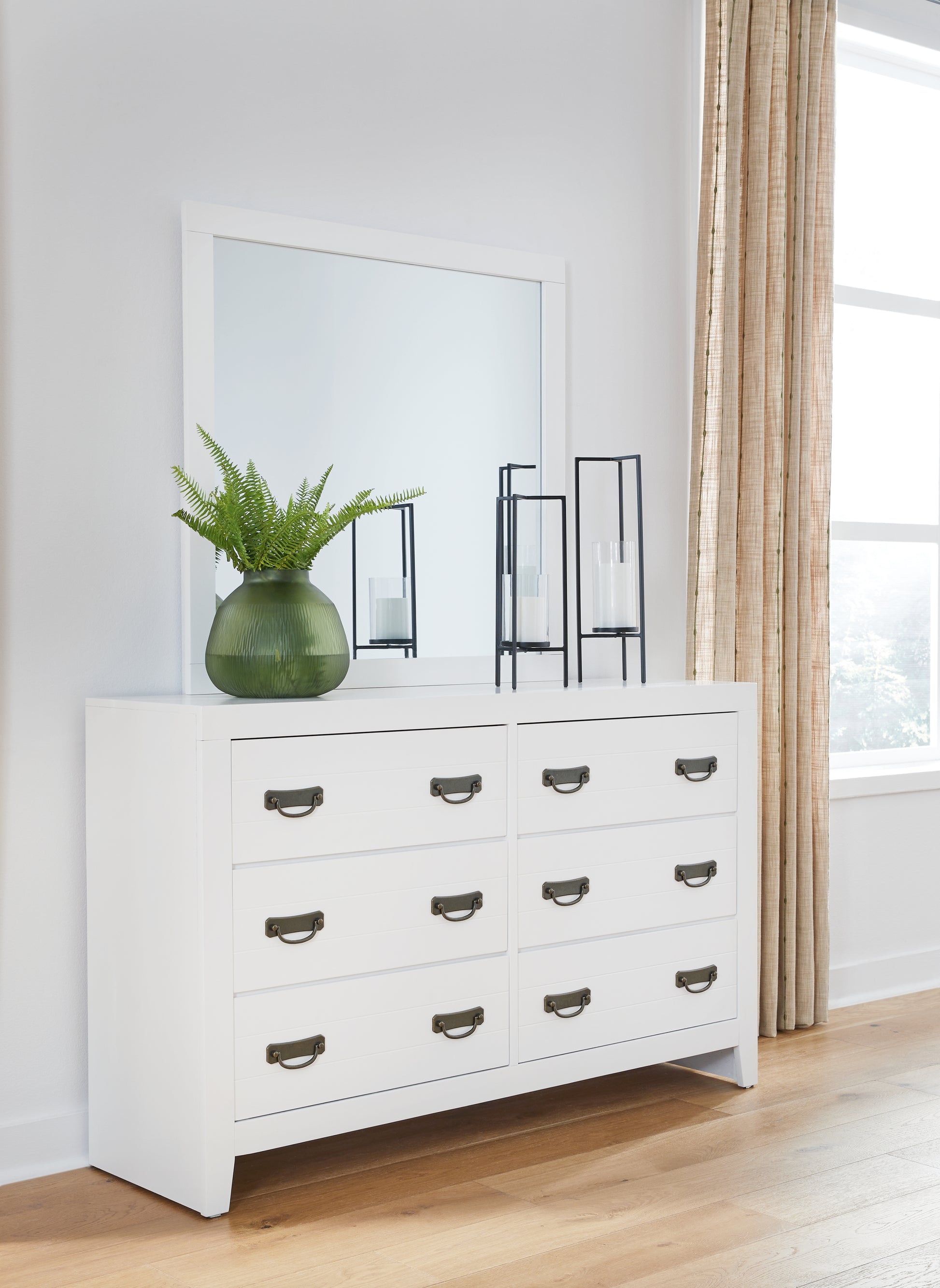 Auburndale Furniture Outlet - Ashley Furniture - Binterglen Bedroom - Dresser and Mirror / White - B427B1