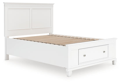 Auburndale Furniture Outlet - Ashley Furniture - Fortman Bedroom - Full Panel Storage Bed / White - B680B25