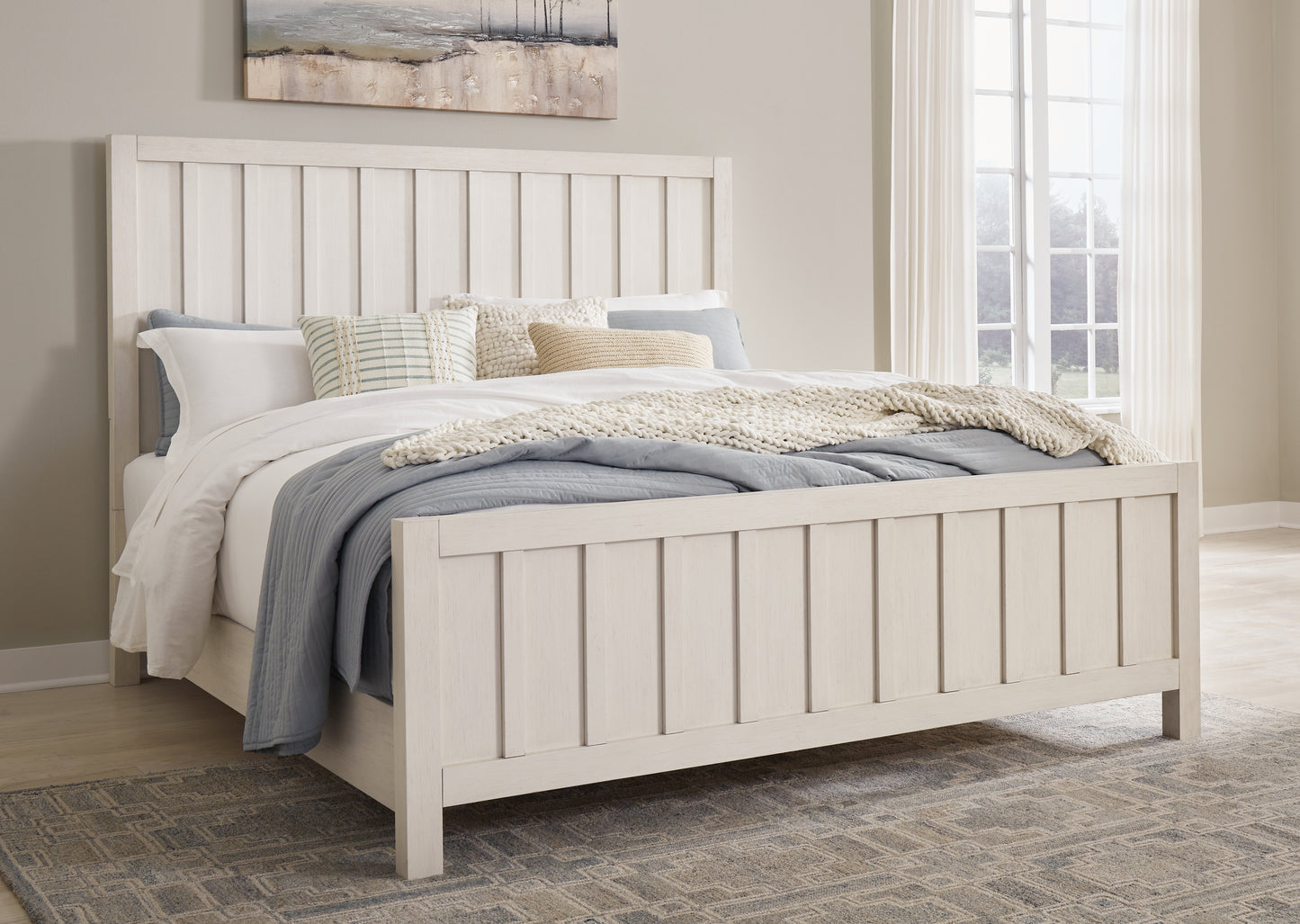Auburndale Furniture Outlet - Ashley Furniture - Shaybrock Bedroom - Queen Panel Bed / Antique White - B683B2
