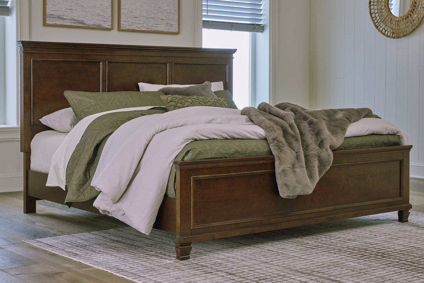 Auburndale Furniture Outlet - Ashley Furniture - Danabrin Bedroom - California King Panel Bed / Brown - B685B5