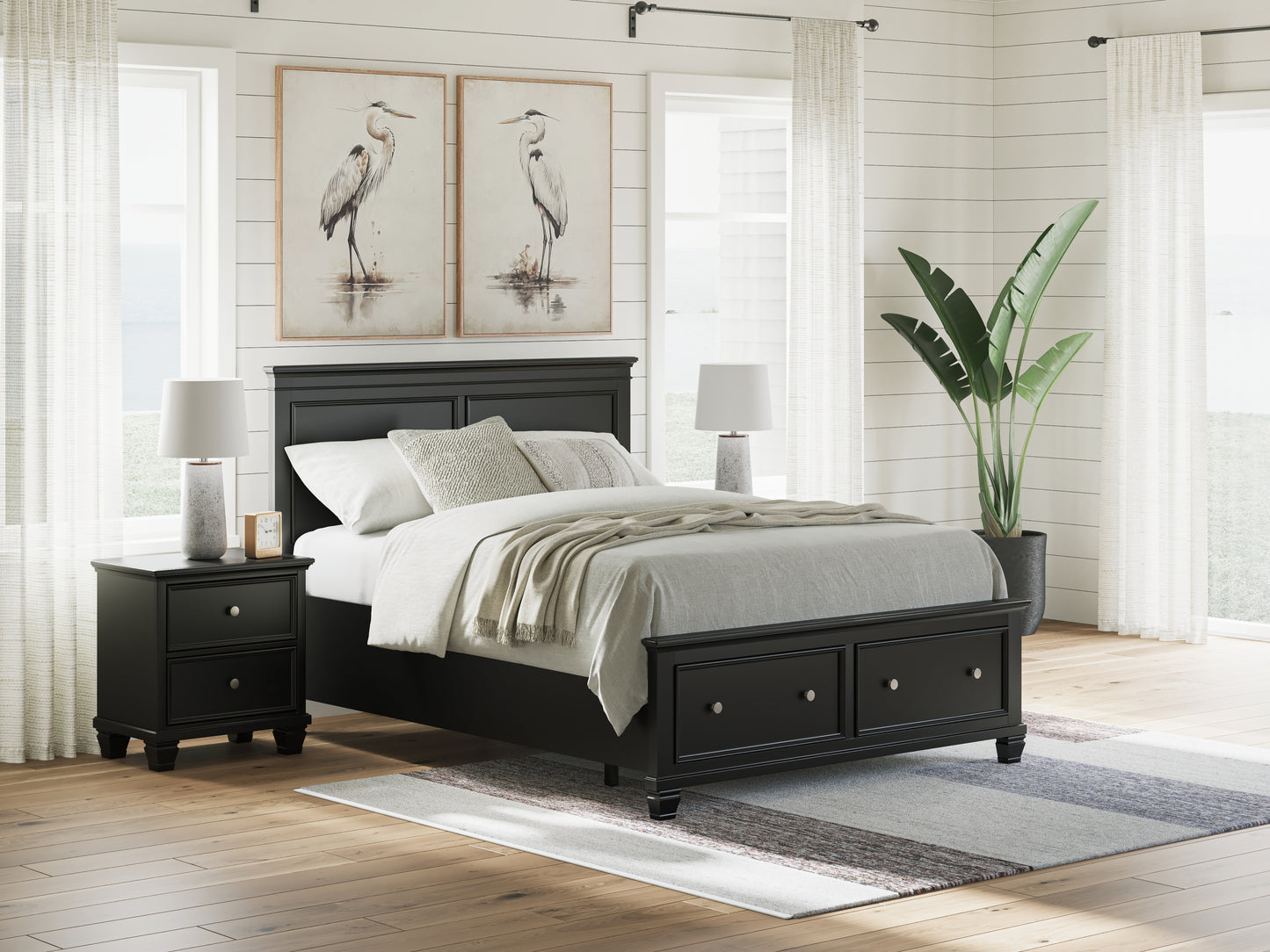Auburndale Furniture Outlet - Ashley Furniture - Lanolee Bedroom - Queen Panel Storage Bed / Black - B687B17