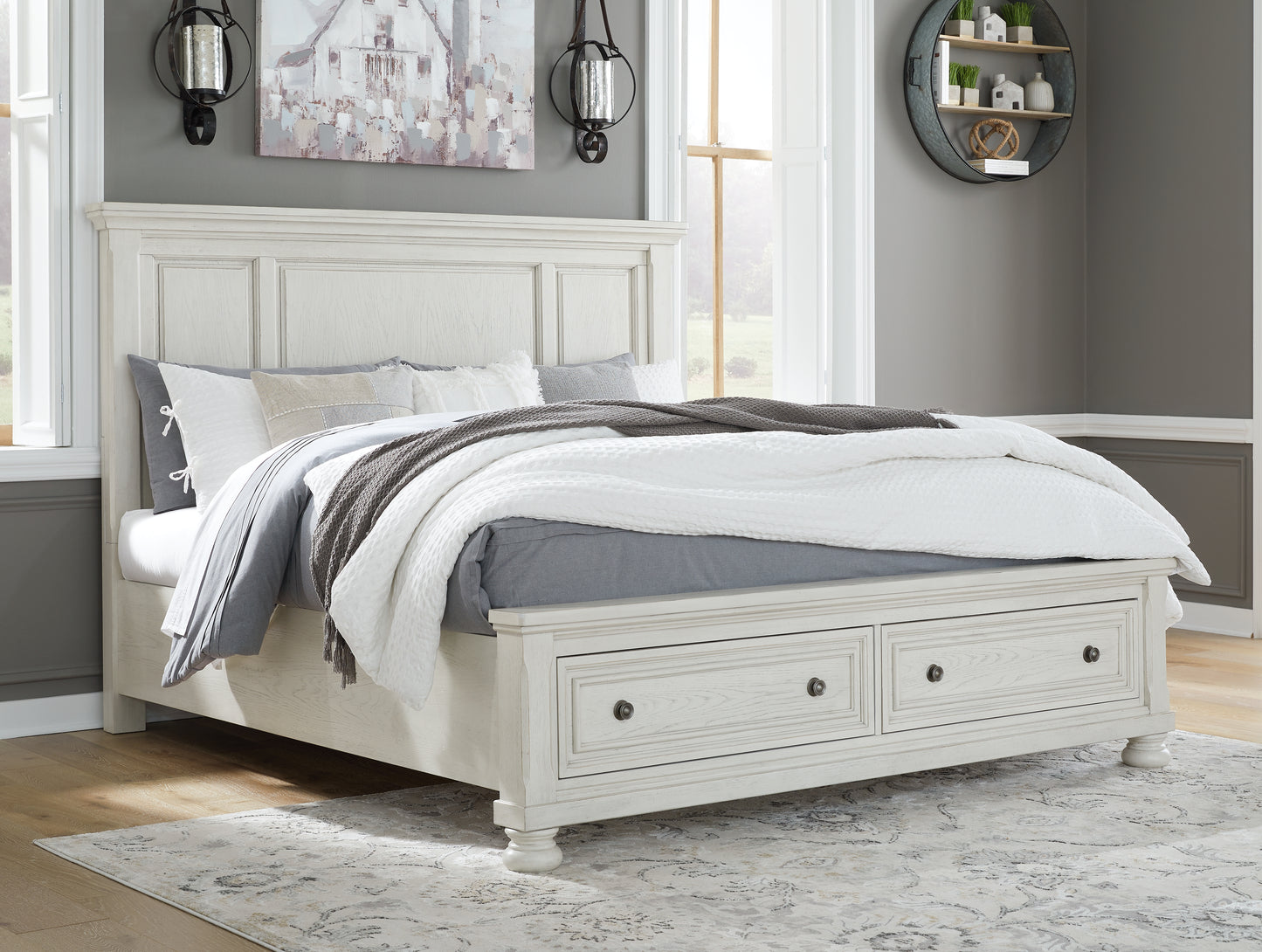 Auburndale Furniture Outlet - Ashley Furniture - Robbinsdale Bedroom - Queen Panel Storage Bed / Antique White - B742B24