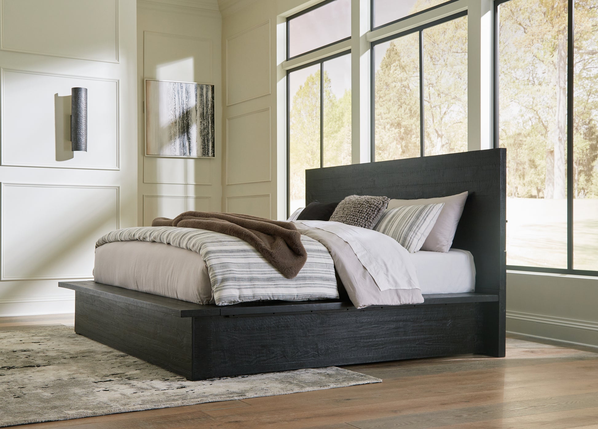 Auburndale Furniture Outlet - Ashley Furniture - Londer Bedroom - California King Panel Bed / Black - B768B5