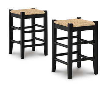 Auburndale Furniture Outlet - Ashley Furniture - Mirimyn Dining Room - Counter Height Bar Stool (Set of 2) / White - D508-224X2