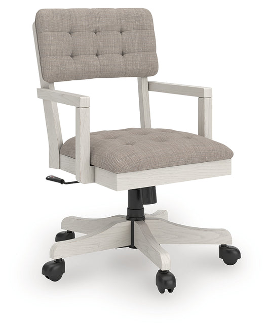 Auburndale Furniture Outlet - Ashley Furniture - Robbinsdale Home Office Desk Chair - Home Office Desk Chair (1/CN) / Antique White - H742-01A