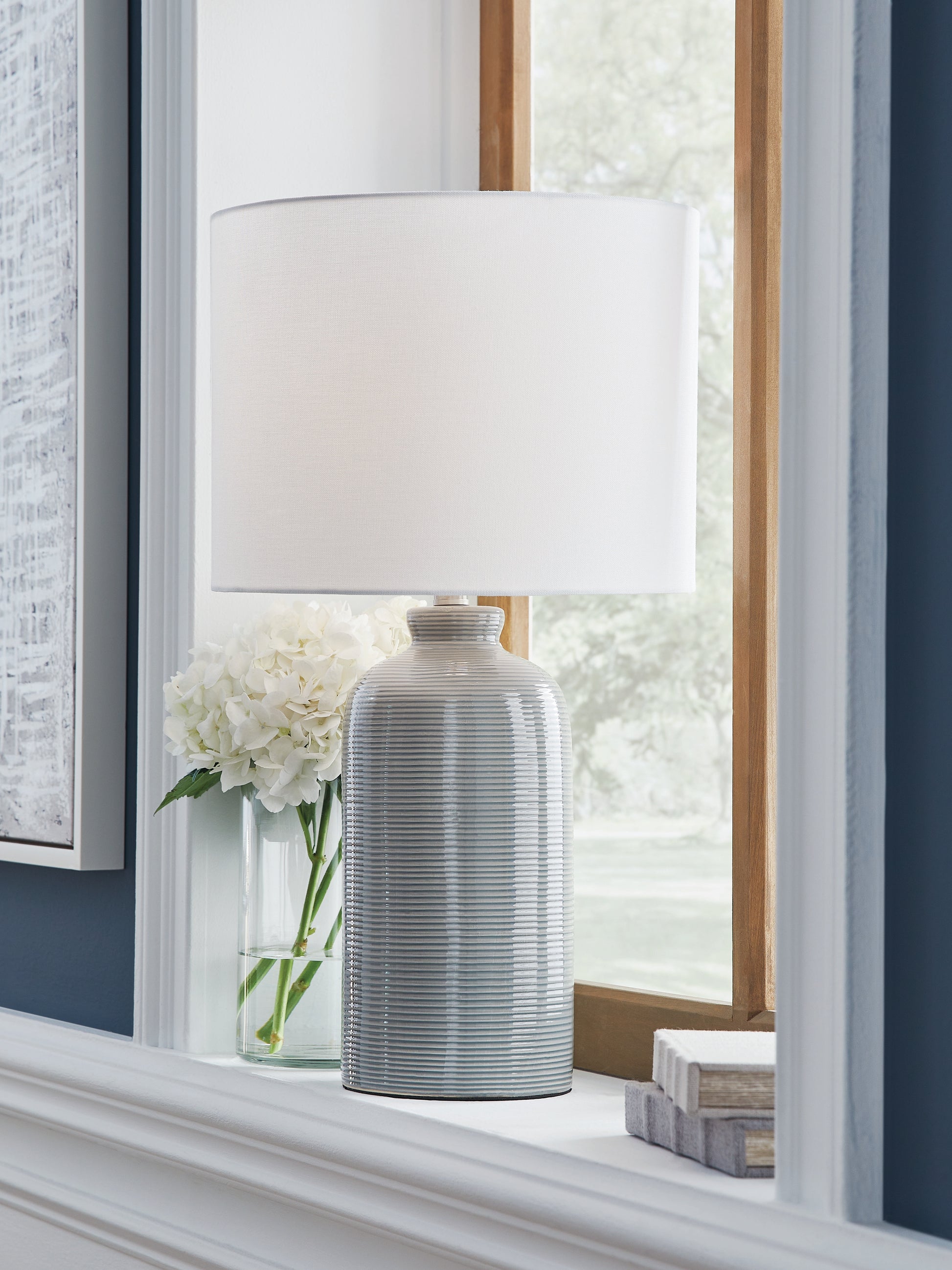 Auburndale Furniture Outlet - Ashley Furniture - Wimlow Lighting - Ceramic Table Lamp (1/CN) - L100924