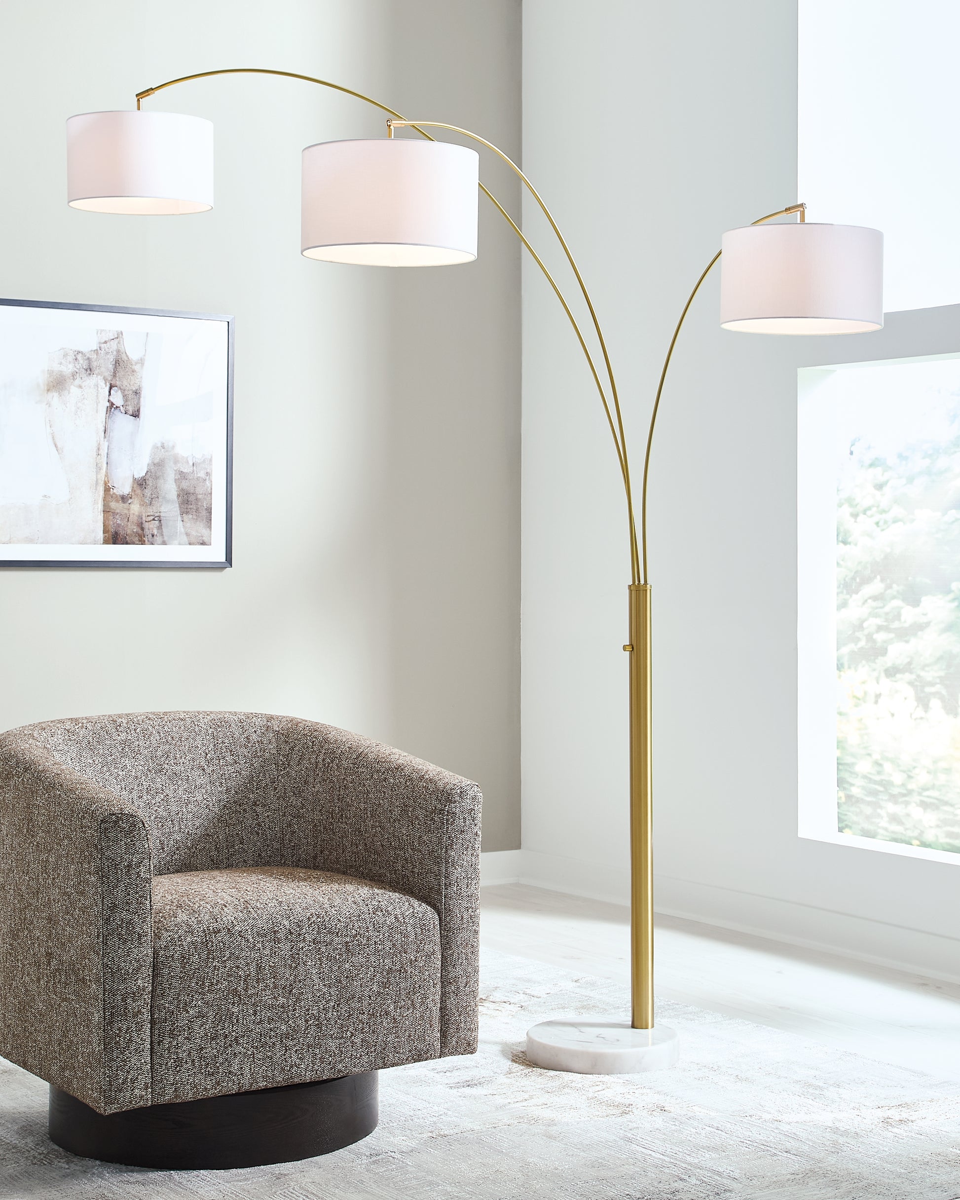Auburndale Furniture Outlet - Ashley Furniture - Valo Lighting - Metal Arc Lamp (1/CN) - L725169