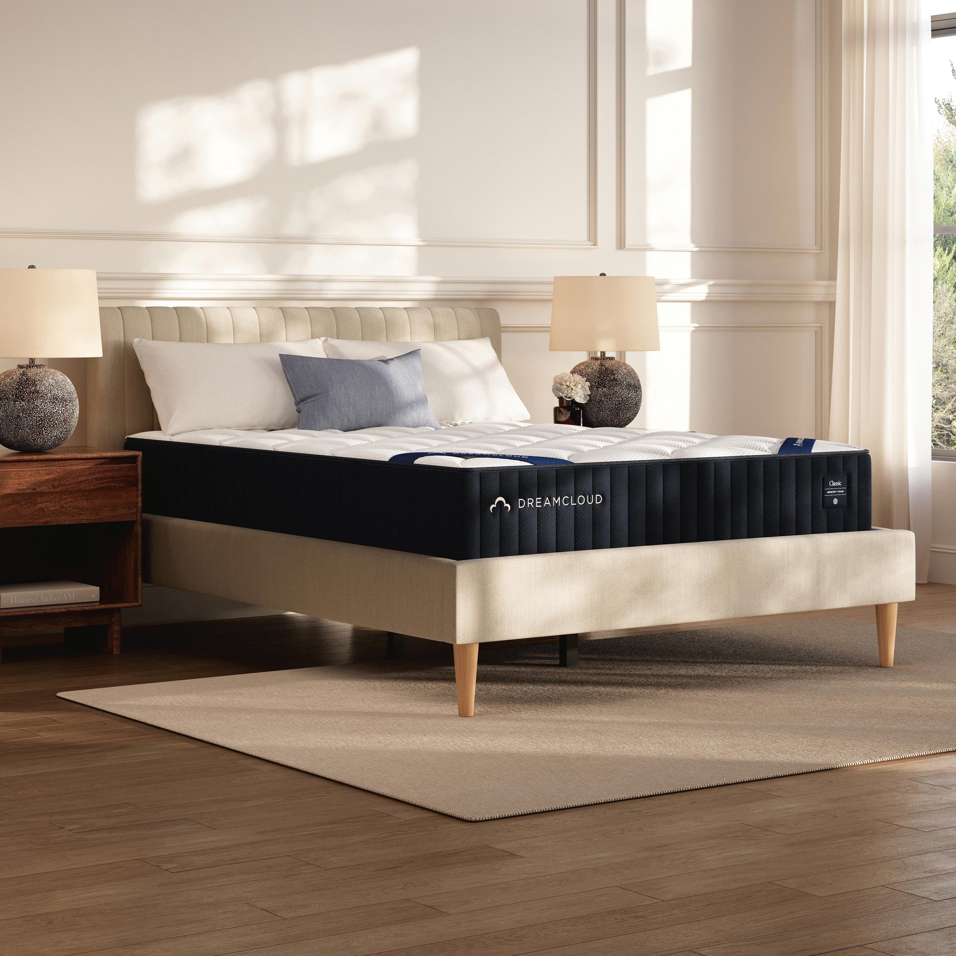 Auburndale Furniture Outlet - Ashley Furniture - Dreamcloud Classic Memory Foam Mattresses - Queen - M12031