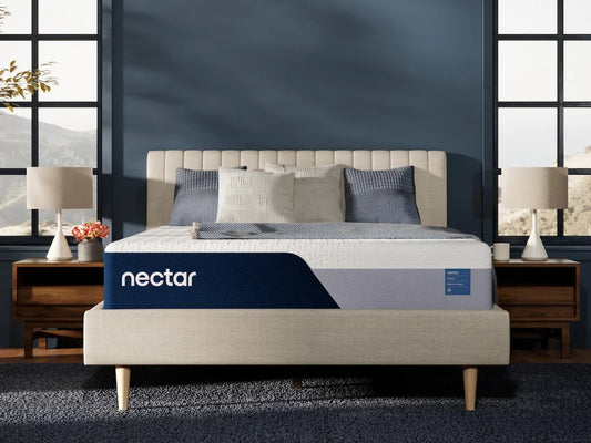 Auburndale Furniture Outlet - Ashley Furniture - Nectar Classic Memory Foam 5.1 Mattresses - Twin XL / White - M12571