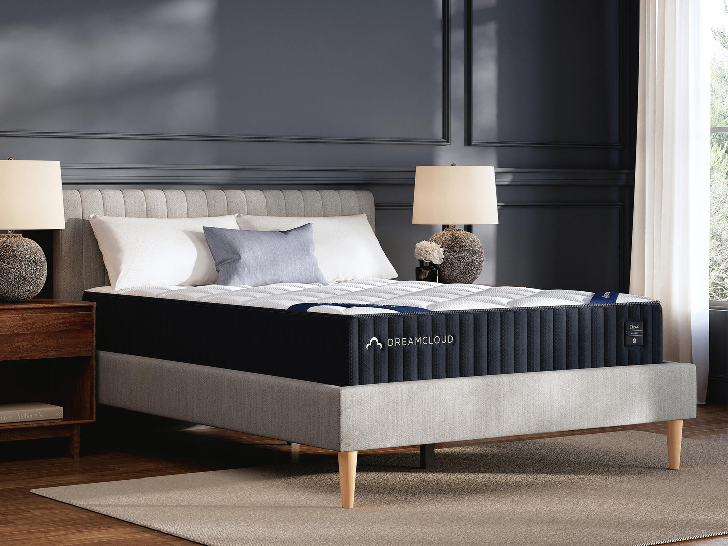 Auburndale Furniture Outlet - Ashley Furniture - DreamCloud Classic Hybrid Mattresses - Full / White - M13521
