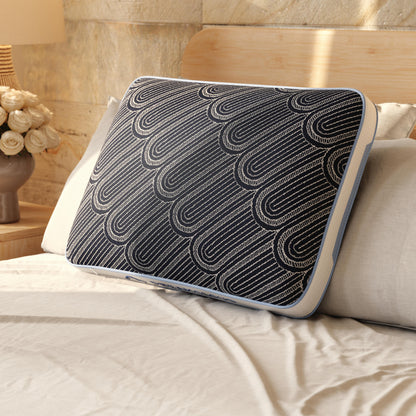 Auburndale Furniture Outlet - Ashley Furniture - DreamCloudTM Luxe Pillow (Set of 4) - Pillow (4/CS) - M88906