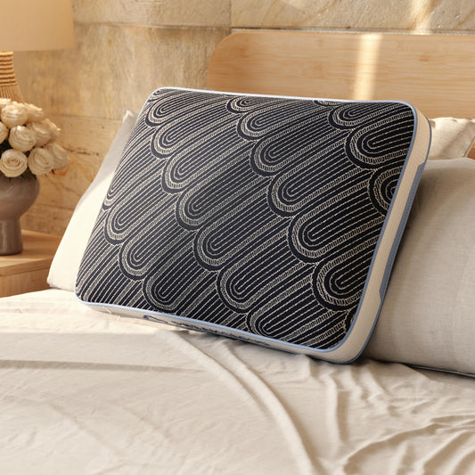 Auburndale Furniture Outlet - Ashley Furniture - DreamCloudTM Luxe Pillow (Set of 4) - Pillow (4/CS) - M88906