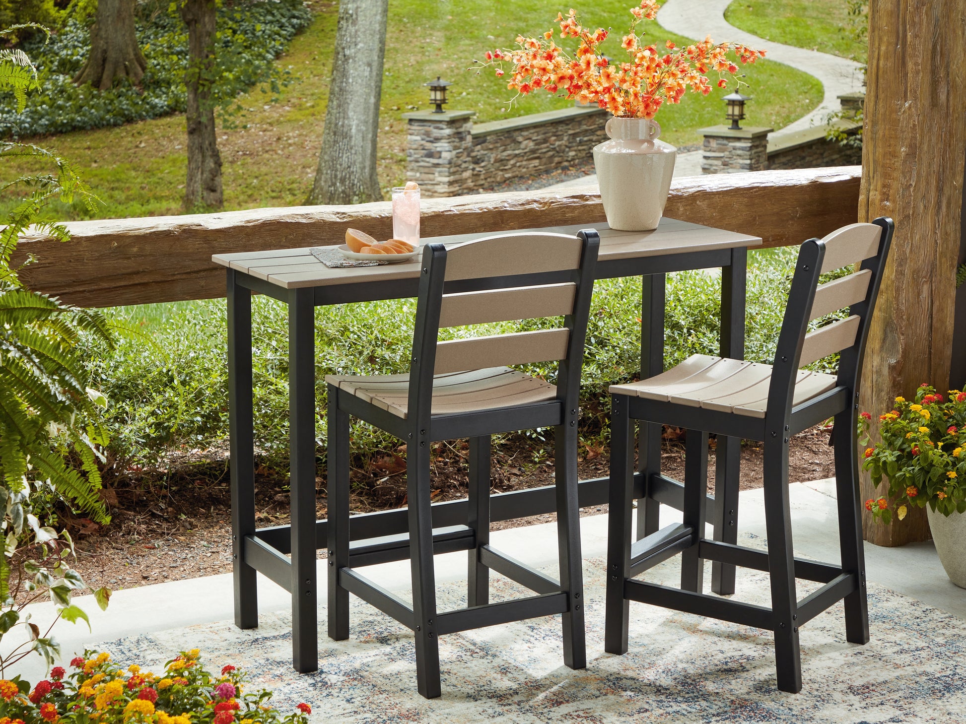 Auburndale Furniture Outlet - Ashley Furniture - Shoreline Beach Outdoor - Counter Table Set (3/CN) / Black/Beige - PCP221-113