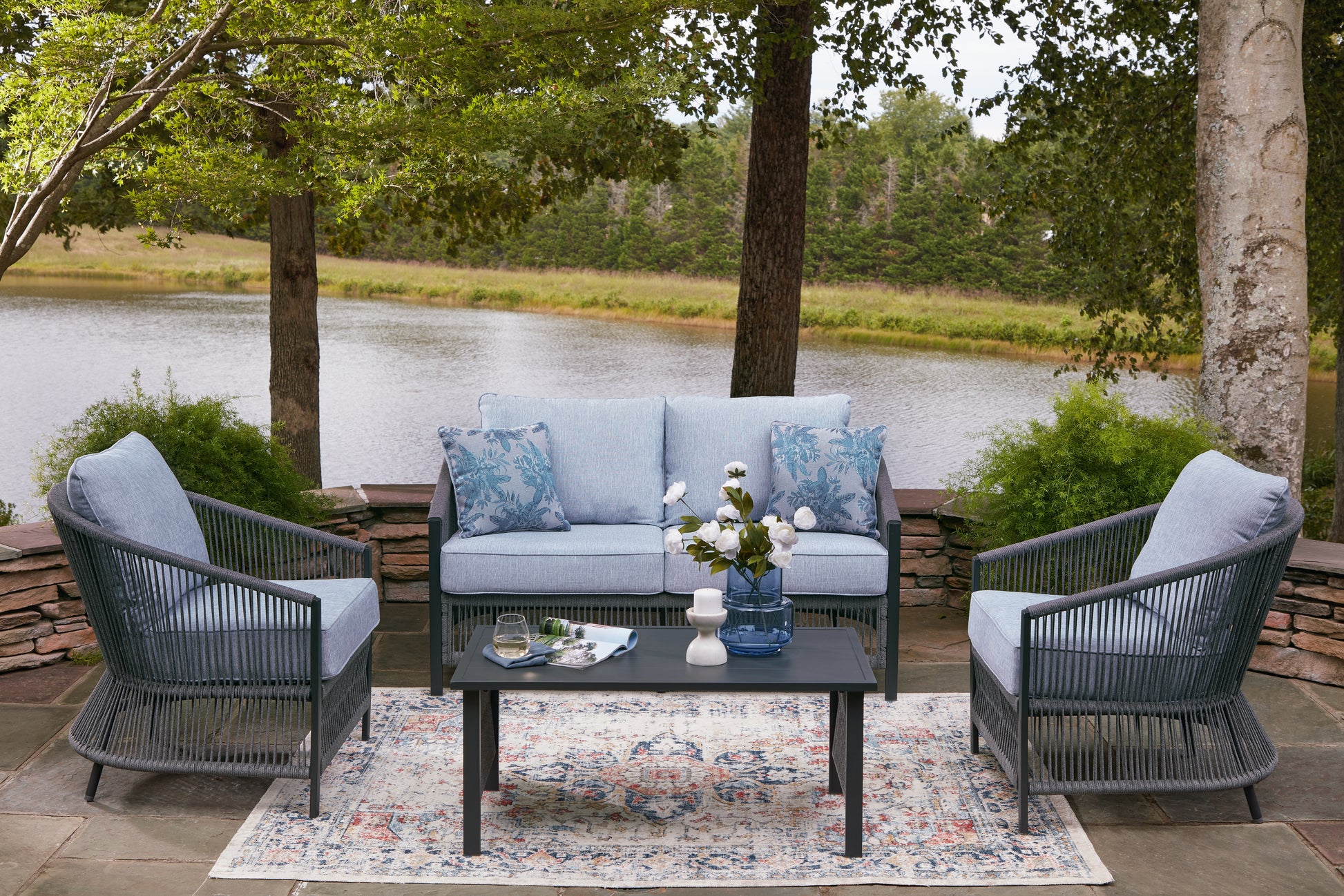 Auburndale Furniture Outlet - Ashley Furniture - Bridges Beach Outdoor - Love/Chairs/Table Set (4/CN) / Gray - PCP391-080