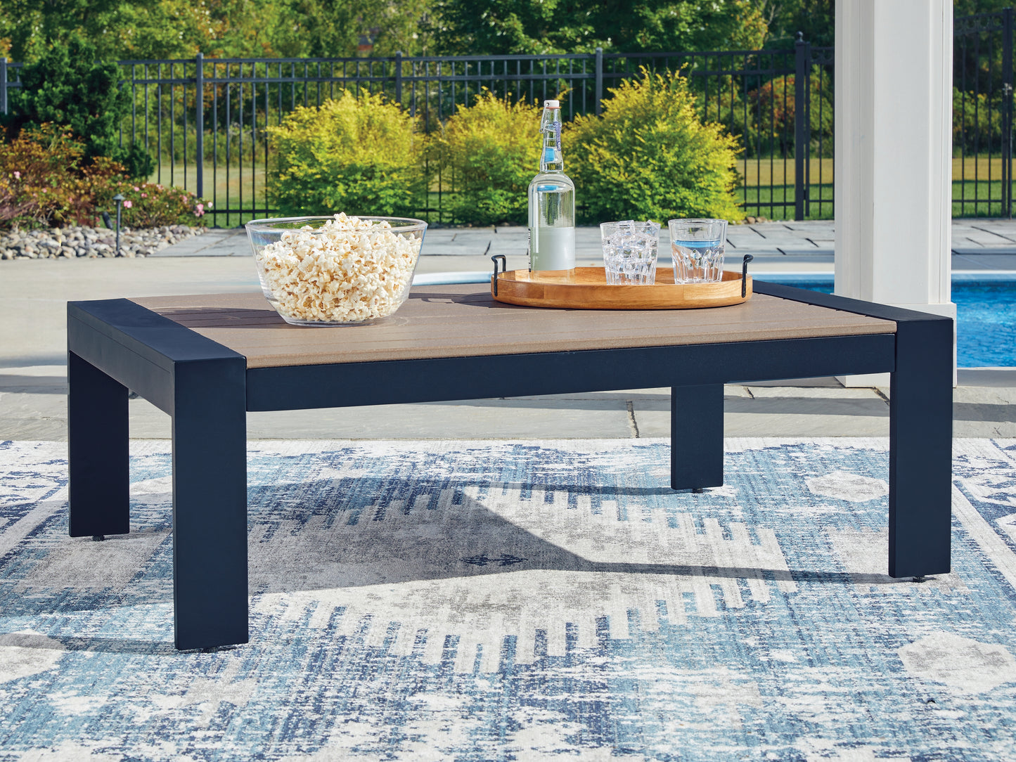 Auburndale Furniture Outlet - Ashley Furniture - East Beach Outdoor - Rectangular Cocktail Table / Navy Blue/Driftwood - PCP587-701