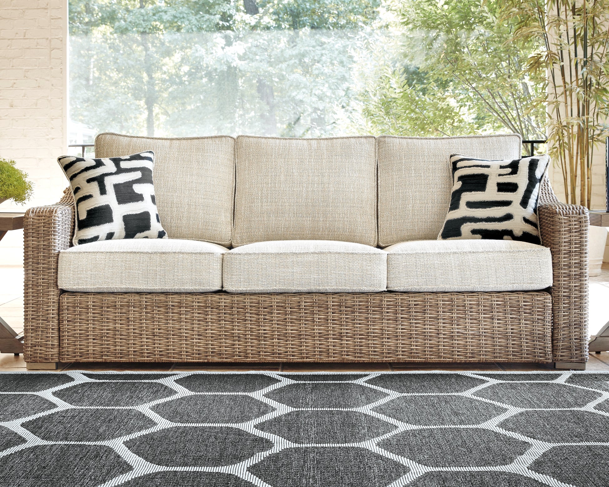 Auburndale Furniture Outlet - Ashley Furniture - Beachcroft Outdoor - Sofa with Cushion / Beige - P791-838