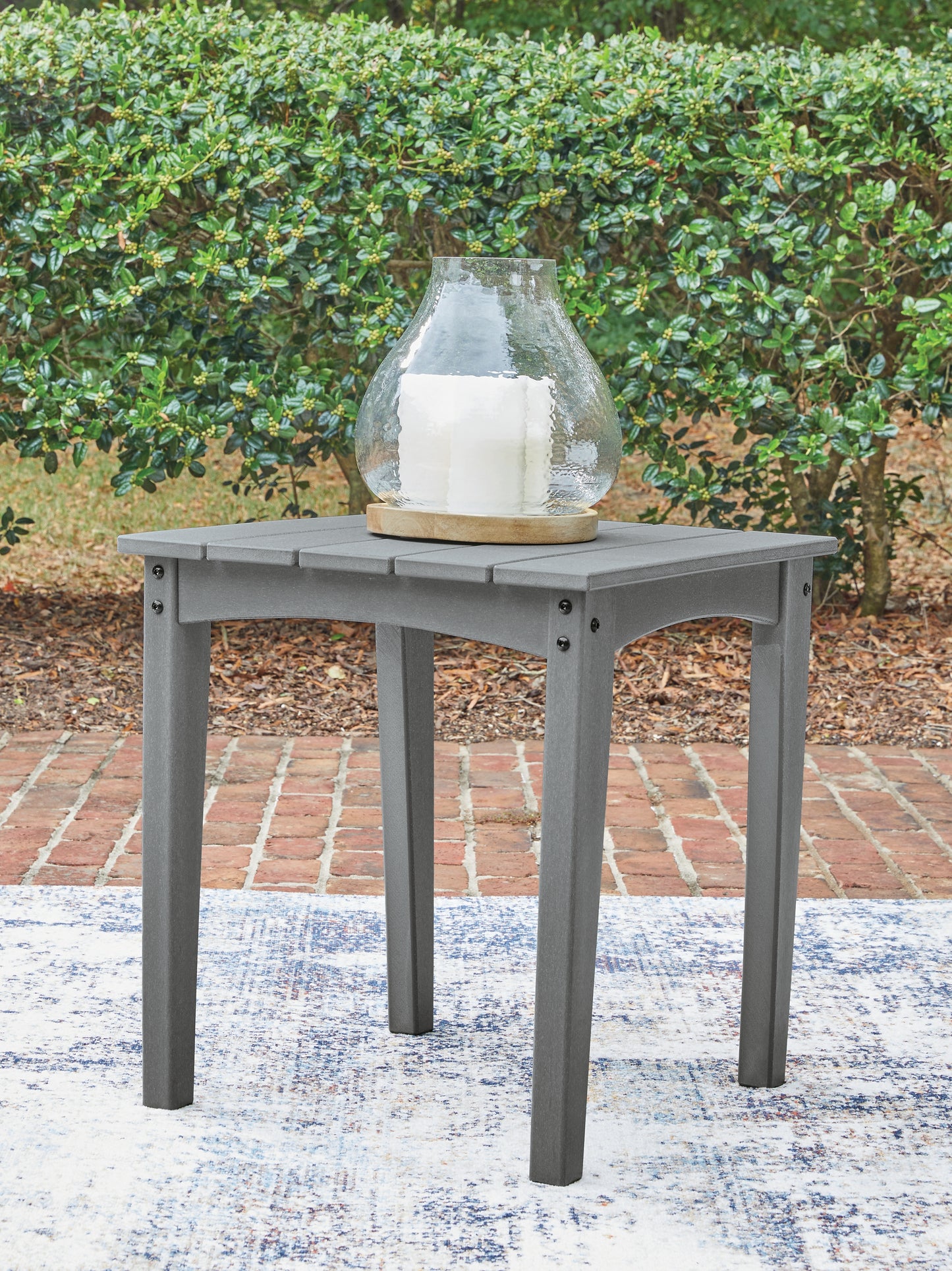 Auburndale Furniture Outlet - Ashley Furniture - Cove Beach Outdoor - Square End Table / Gray - PCP803-702