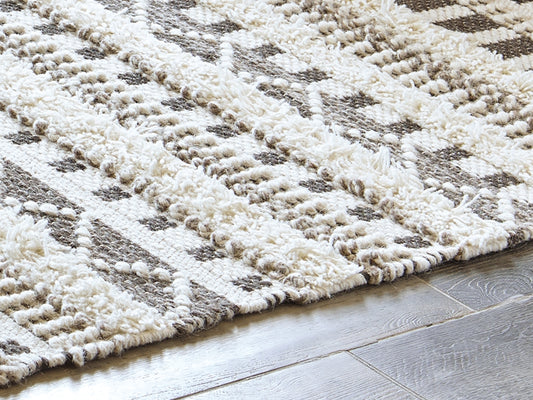 Auburndale Furniture Outlet - Ashley Furniture - Karalee Rug - 8' x 10' Rug / Ivory/Brown - R404441