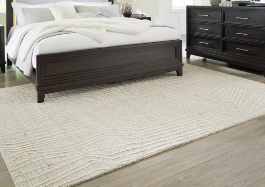 Auburndale Furniture Outlet - Ashley Furniture - Varahill Rug - 8' x 10' Rug / Gray/Ivory - R406931